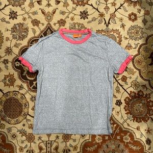 Men’s Hugo boss T-shirt, large